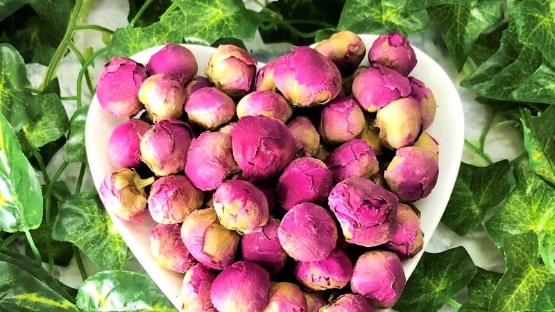 Trong hoa mẫu đơn có chứa methanol và nhiều chất chống oxy hóa mạnh