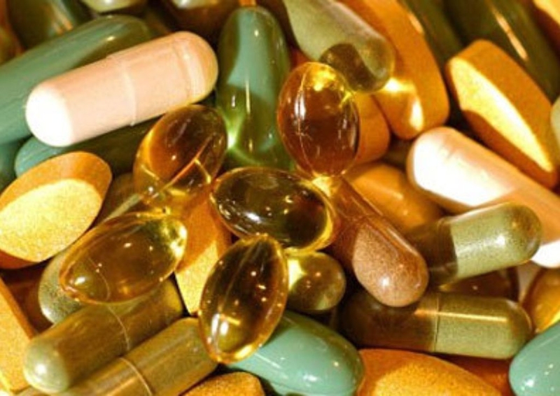 Uống Vitamin tổng hợp với dầu cá được không? 2