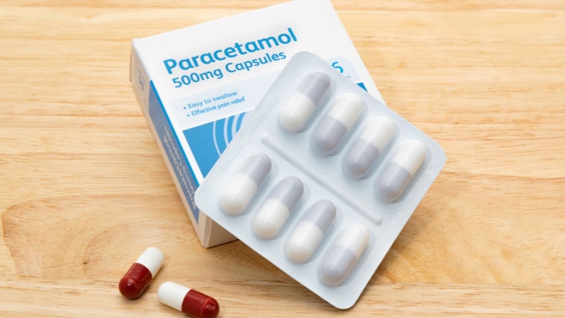 Paracetamol và Ibuprofen đều có tác dụng giảm đau, hạ sốt