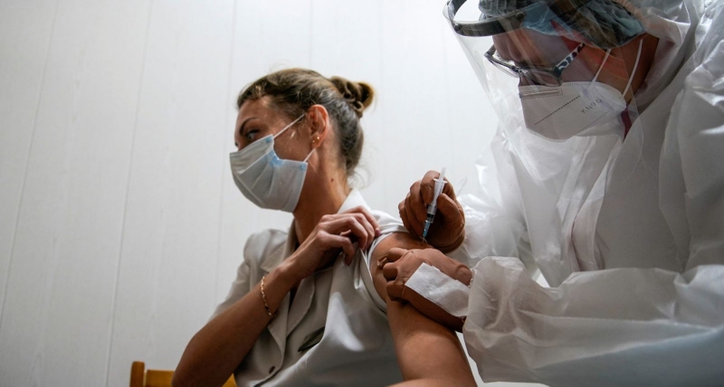 Vắc xin Sputnik V của Nga hiệu quả 95% với biến chủng Delta Covid-19 3