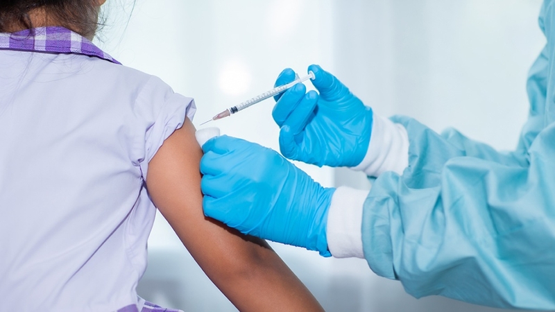 Vaccine có an toàn không? Tìm hiểu sự thật và những điều bạn cần biết 2