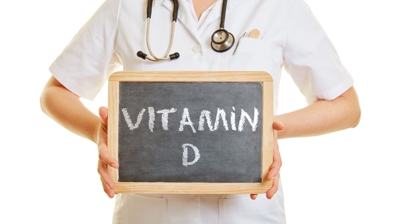 Việc bổ sung vitamin D qua thực phẩm chức năng cần có chỉ định của bác sĩ