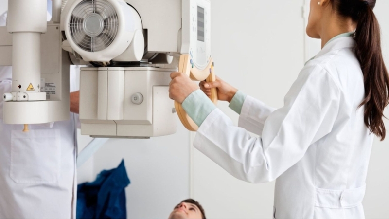 Đo mật độ xương giúp đánh giá chính xác tình trạng xương