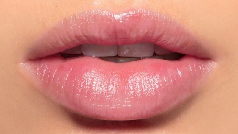 Vaseline Pure có nuốt được không? Những điều bạn cần biết về Vaseline Pure 2