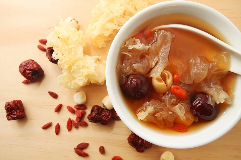 Vì sao chè dưỡng nhan bị chua? Giải đáp các thắc mắc về chè dưỡng nhan 2