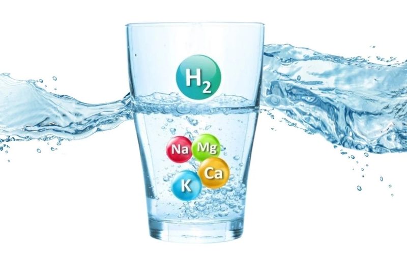 Vì sao cơ thể cần chất điện giải và nước bù điện giải? 1