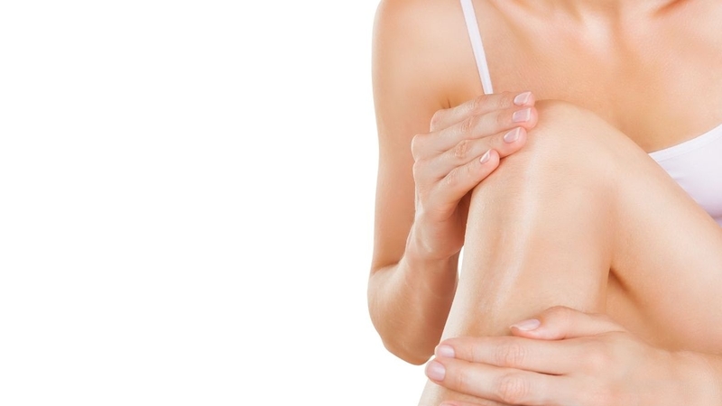 Vì sao con gái đầu gối thâm: Nguyên nhân và cách khắc phục 1