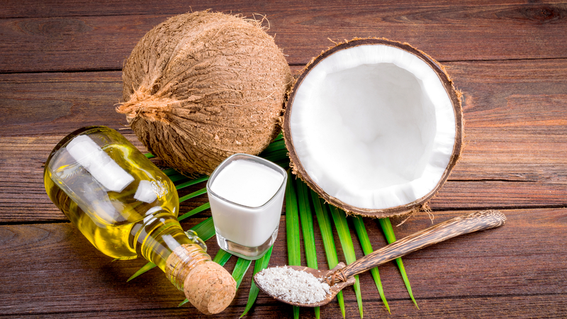 Dầu dừa cung cấp nhiều năng lượng nên cần chú ý lượng sử dụng