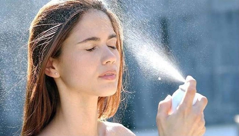 Vì sao nên sử dụng xịt khoáng vào mùa hè 2