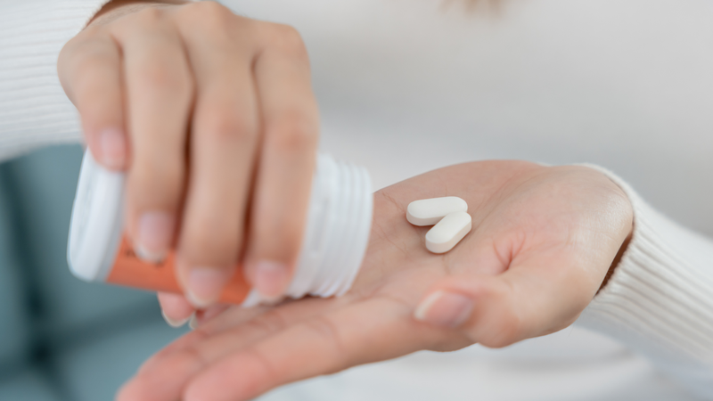 Vì sao thiếu máu lại cần bổ sung vitamin B12? 2