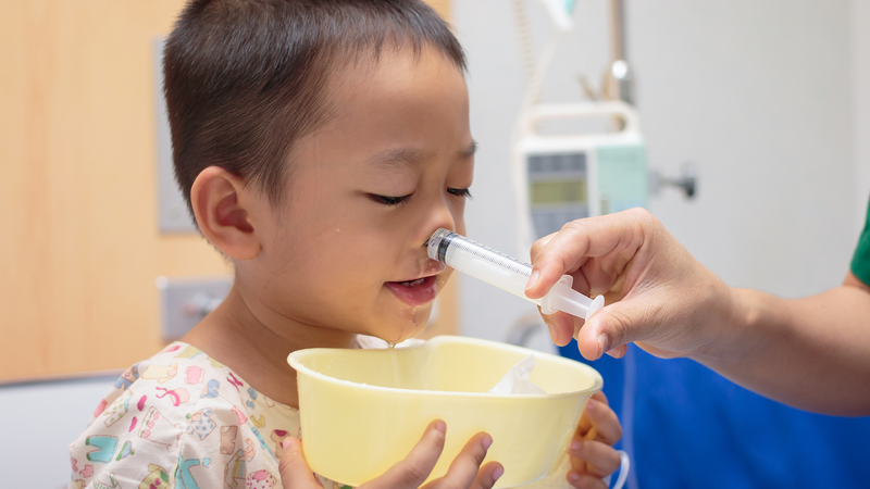 Điều trị tập trung giảm triệu chứng, tránh dị nguyên và kiểm soát viêm đường mũi