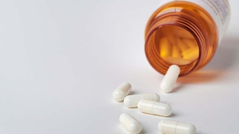 Vì sao uống thuốc giảm cân đi ngoài ra mỡ? Cách giảm cân an toàn không cần dùng thuốc 1