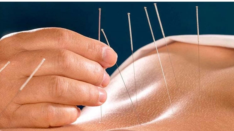 Vị trí huyệt Bát Liêu và tác dụng hỗ trợ điều trị bệnh của huyệt4