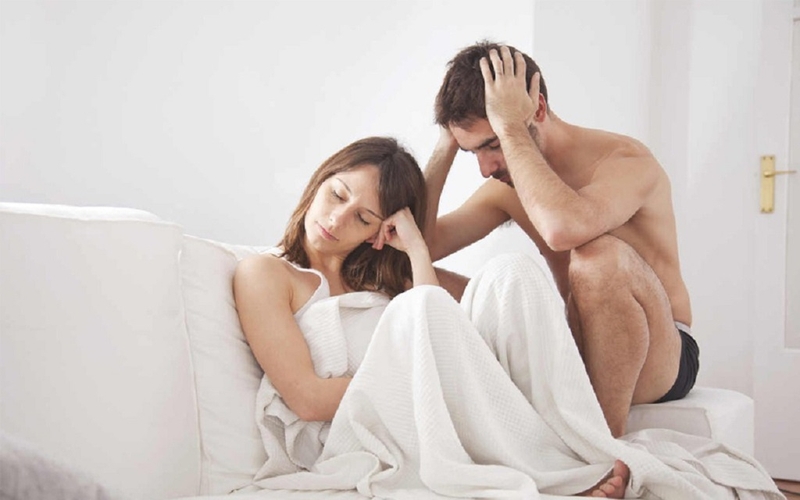 Lưu ý các triệu chứng mệt mỏi, đau đớn khi quan hệ