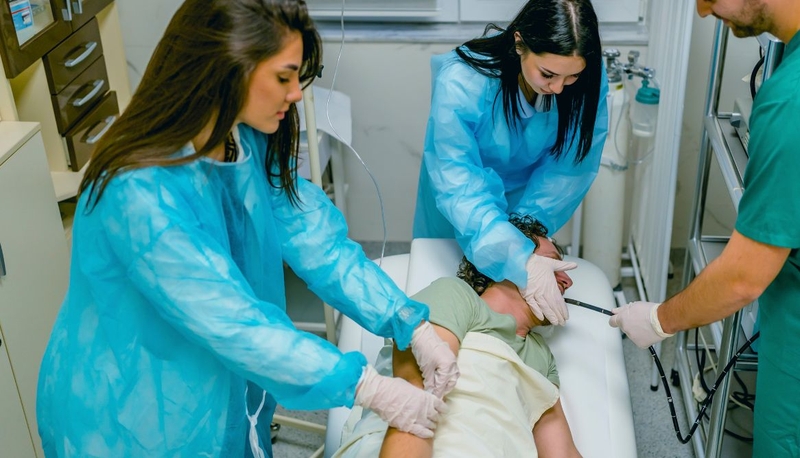 Viêm họng có nội soi dạ dày được không 2