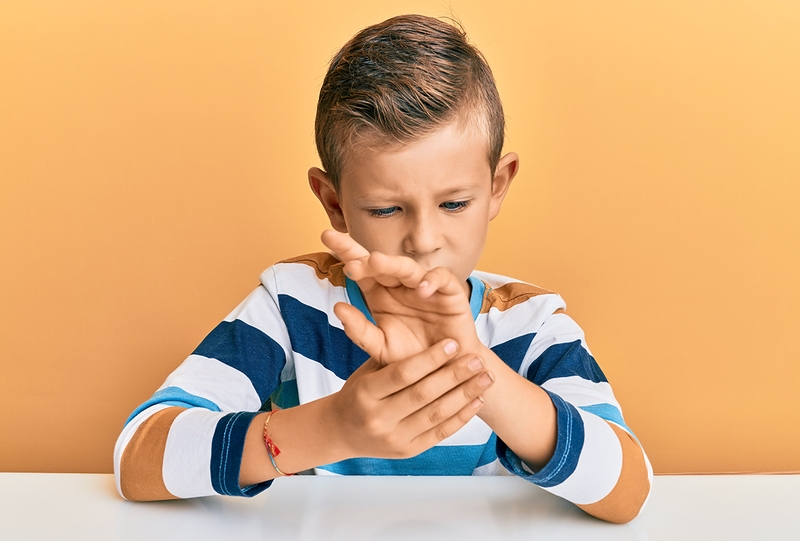 Viêm khớp dạng thấp vị thành niên và những điều cần biết 2