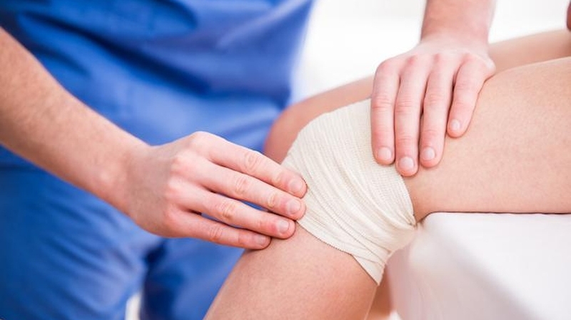 Viêm khớp vẫn xảy ra sau khi phẫu thuật tái tạo dây chằng chéo (ACL) ở người trẻ 3