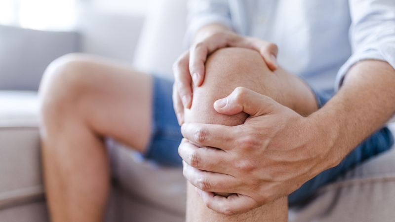 Viêm khớp vẫn xảy ra sau khi phẫu thuật tái tạo dây chằng chéo (ACL) ở người trẻ 2