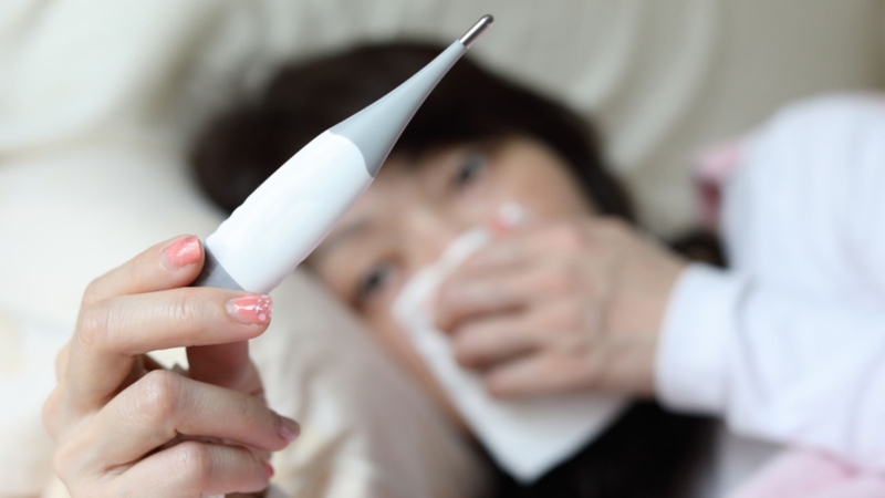 Viêm mũi dị ứng kèm sốt có thể là dấu hiệu cảnh báo tình trạng bội nhiễm