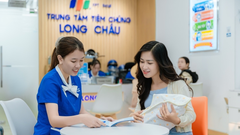 Mỗi loại vắc xin não mô cầu có lịch tiêm và cần được tư vấn bởi nhân viên tiêm chủng