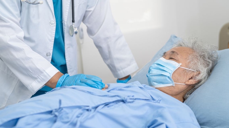 Viêm phổi cộng đồng và viêm phổi bệnh viện khác nhau như thế nào 4