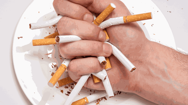 Hạn chế hút thuốc giúp giảm nguy cơ mắc sỏi mật