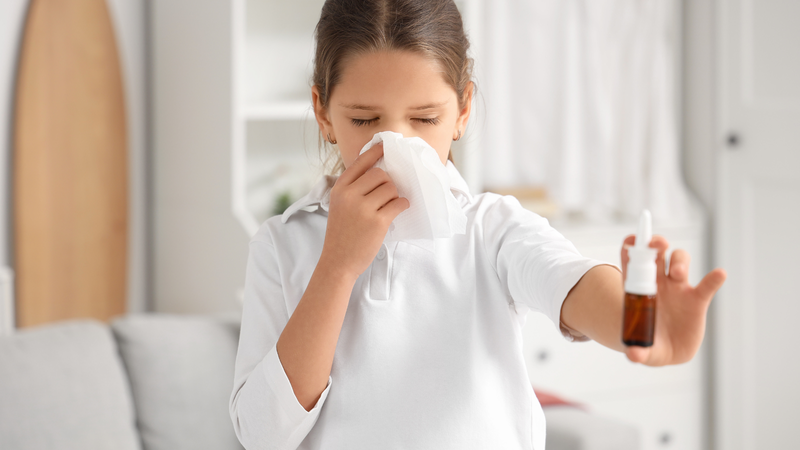 Vệ sinh mũi thường xuyên