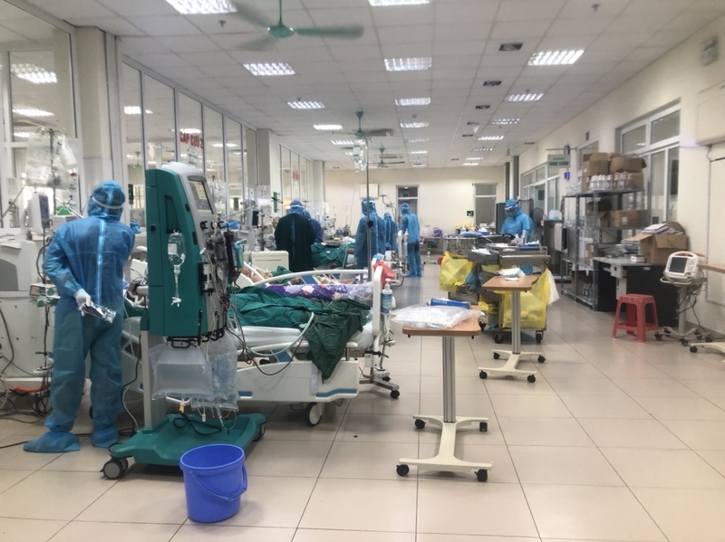 Việt Nam tổng hợp thành công thuốc Favipiravir điều trị Sars-CoV-2 trong phòng thí nghiệm