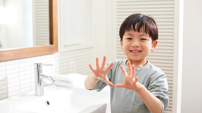 Rửa tay thường xuyên giúp phòng ngừa lây nhiễm virus