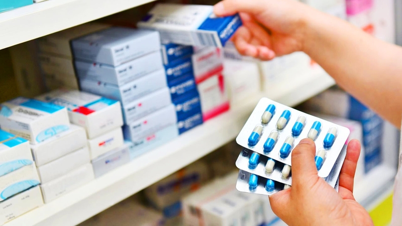 sử dụng nhiều loại thuốc mới và thuốc đã từng được chỉ định điều trị coronavirus