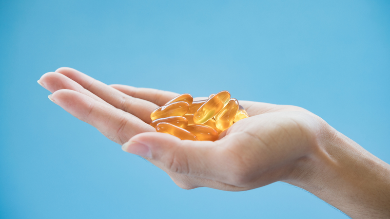 Tình trạng vitamin D của mỗi người còn chịu ảnh hưởng bởi nhiều yếu tố