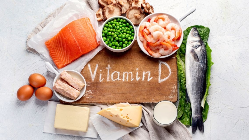 Không ít người chưa biết&nbsp;vitamin D có vai trò gì trong việc bảo vệ xương