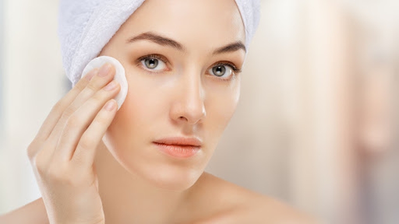 Thắc mắc: Da dầu có nên bôi vitamin E không? 1