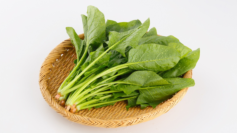 Cải bó xôi là loại rau xanh giàu vitamin E