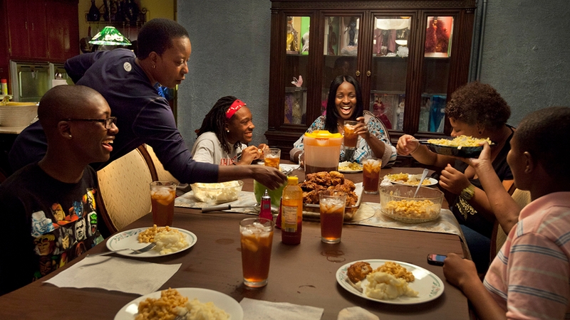 Vitamin P: Tại sao niềm vui lại quan trọng khi nói đến những gì bạn ăn?