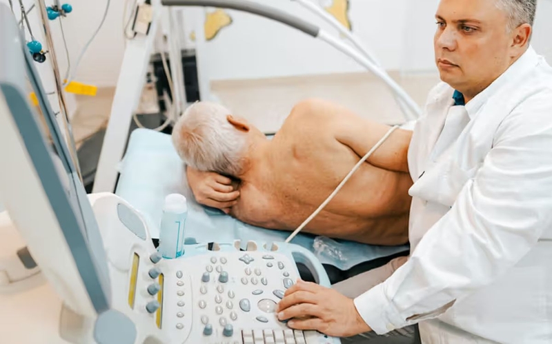 Vôi hóa tinh hoàn là gì? Nguyên nhân, triệu chứng, cách điều trị 2