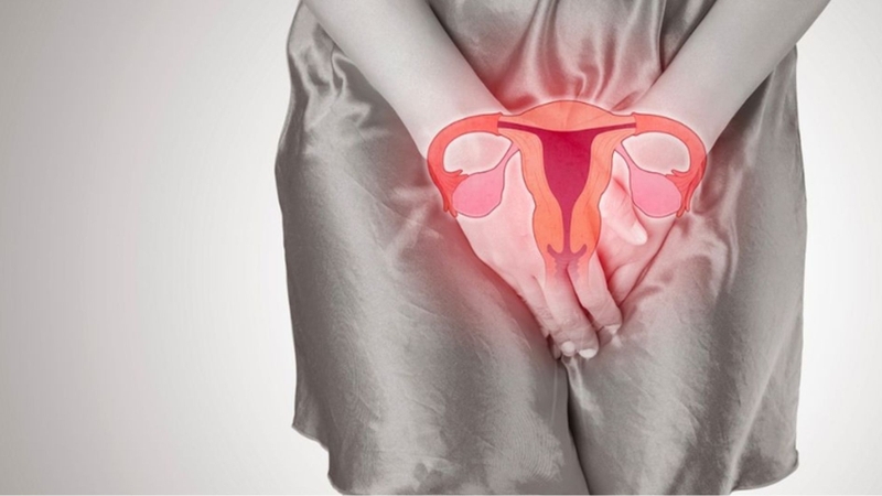 Đau vùng chậu có thể liên quan đến cơ quan sinh sản ở phụ nữ