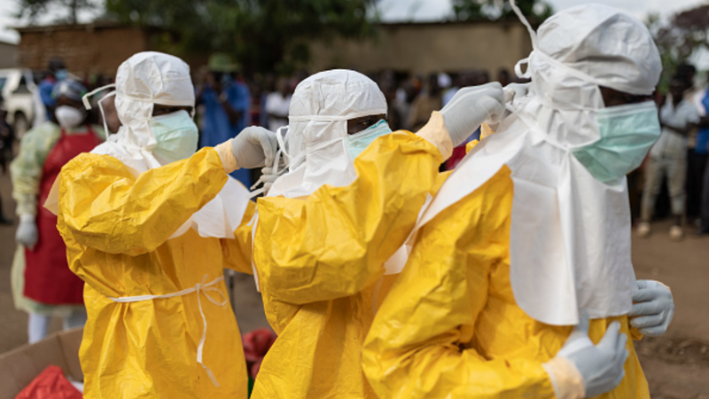 WHO phát cảnh báo toàn cầu về Ebola