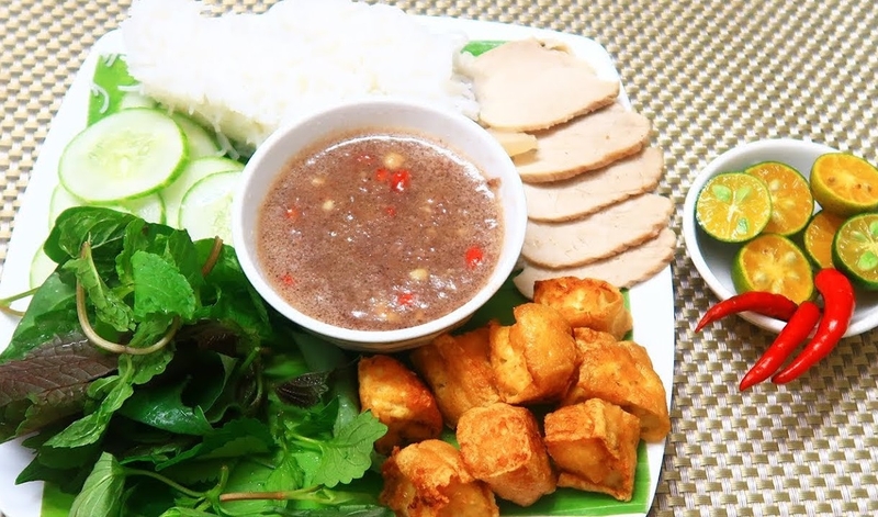 xăm môi ăn mắm tôm được không 2