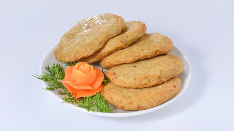 xăm môi có được ăn chả cá không 1