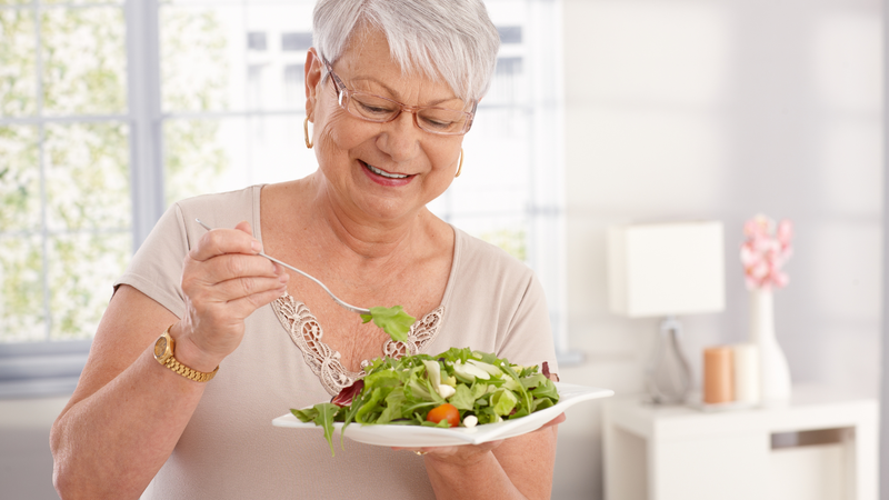 Xây dựng chế độ dinh dưỡng cho người cao tuổi 3