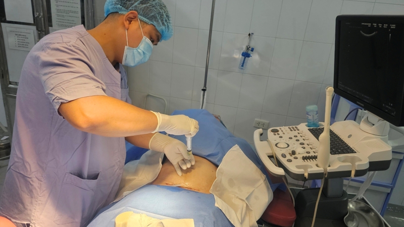 Xét nghiệm ADN thai nhi bằng cách nào? Cách nào an toàn cho mẹ và bé 2