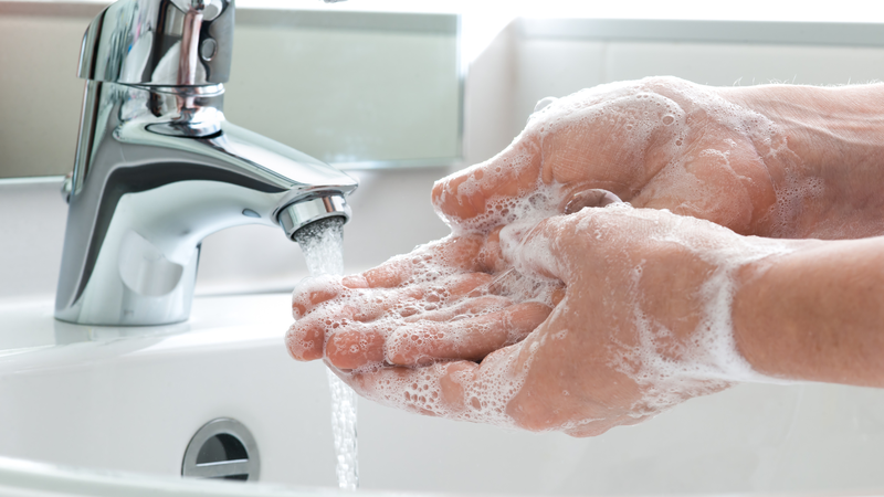Rửa tay đúng cách giúp ngăn ngừa nhiễm amip đường ruột