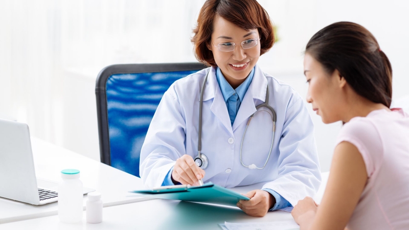 Bác sĩ chuyên khoa đọc kết quả xét nghiệm Chlamydia Trachomatis IgA