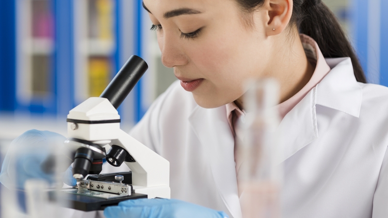 Số lượng gen cần phân tích là một trong các yếu tố ảnh hưởng chi phí xét nghiệm gen