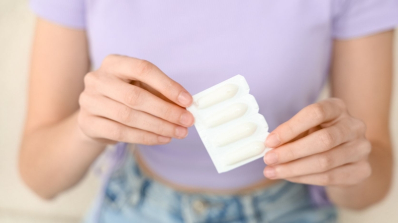 Hạn chế sử dụng sản phẩm đặt âm đạo trước xét nghiệm