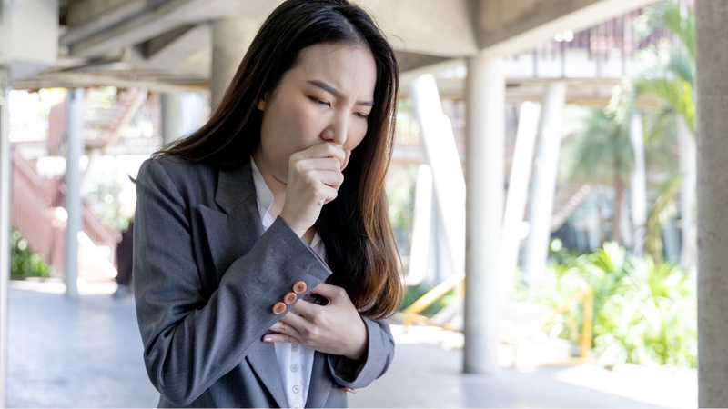 Ho kéo dài nhiều ngày có thể là dấu hiệu cảnh báo ung thư vòm họng