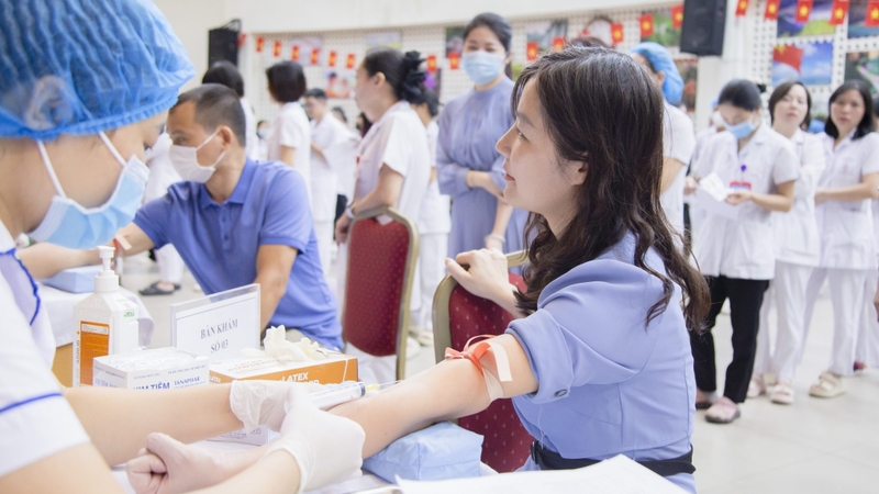 Khám sức khỏe định kỳ tại doanh nghiệp không được chi trả BHYT