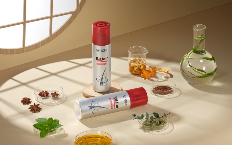 Rihair Strong Spray 2