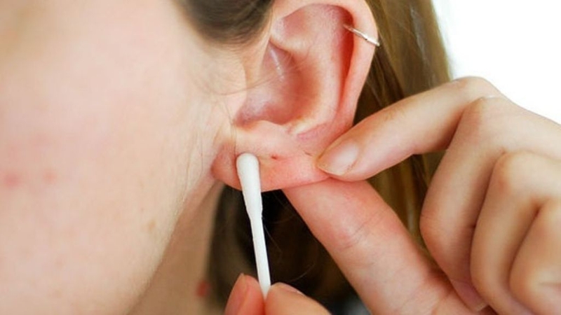 Xỏ khuyên có được ăn ốc không? Những lưu ý khi xỏ khuyên? 3